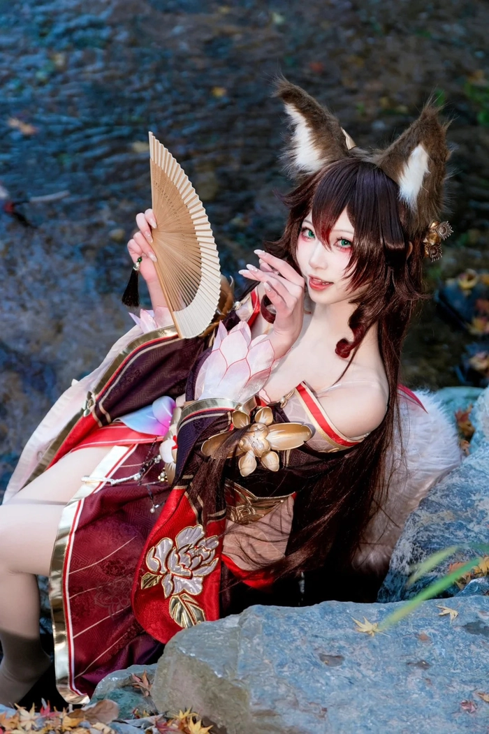 Ảnh cosplay hồ ly quyến rũ