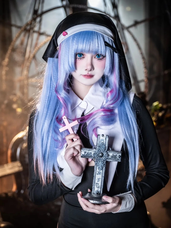 Ảnh cosplay sơ bổ mắt ấn tượng