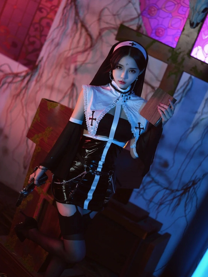 Ảnh cosplay sơ nóng bỏng