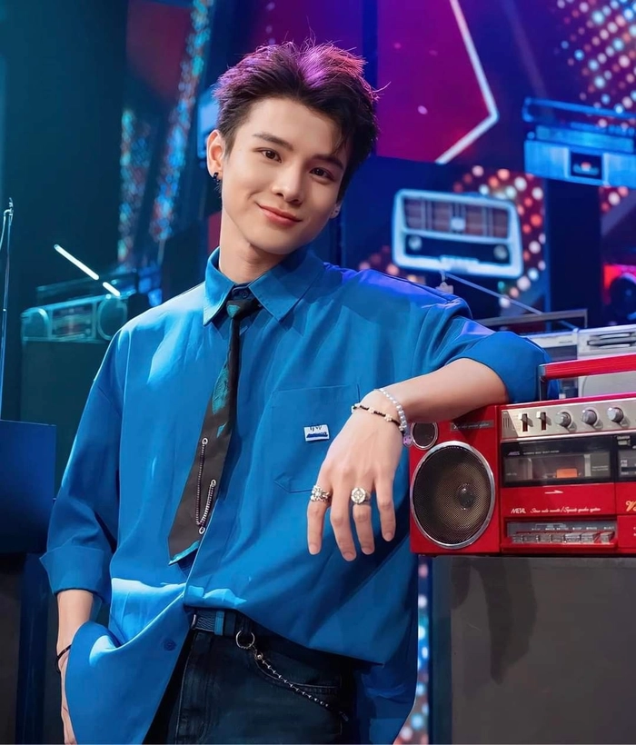 Ảnh đẹp Phạm Đình Thái Ngân thư sinh