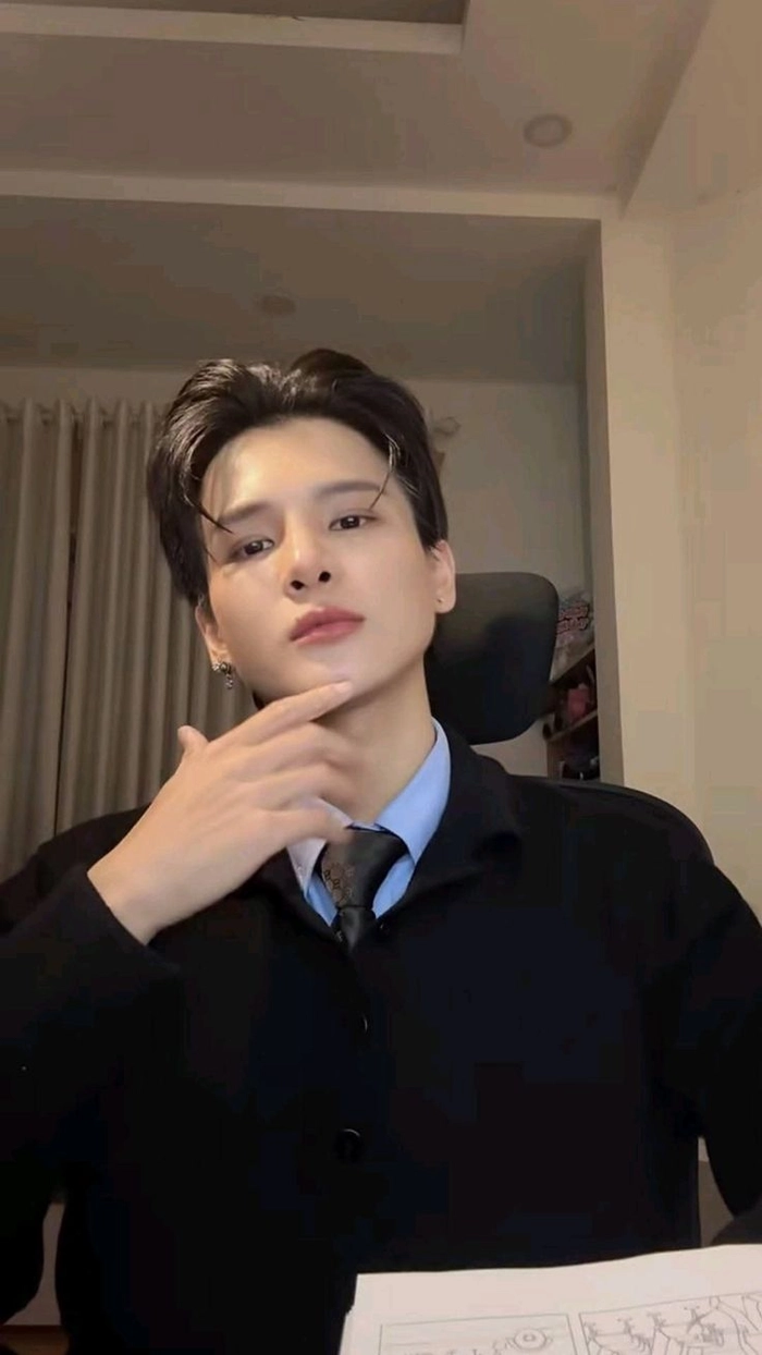 Ảnh idol Phạm Đình Thái Ngân cực ngầu