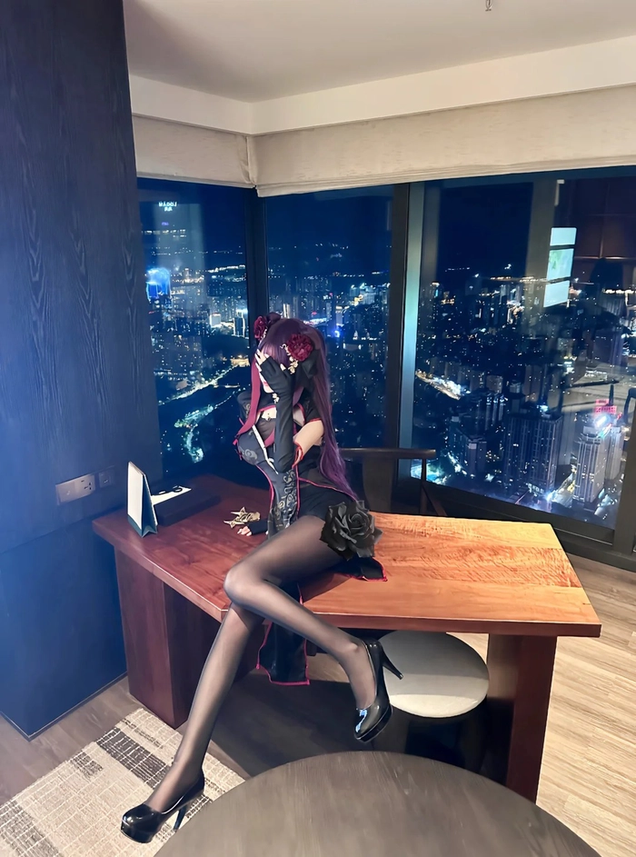 Gái xinh cosplay thiếu vải đầy khí chất