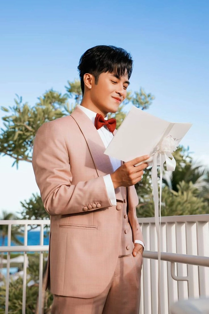 Hình Gin Tuấn Kiệt mới nhất cực điển trai