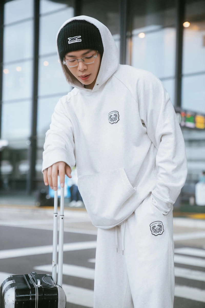 Hình nền Erik cuốn hút mọi ánh nhìn