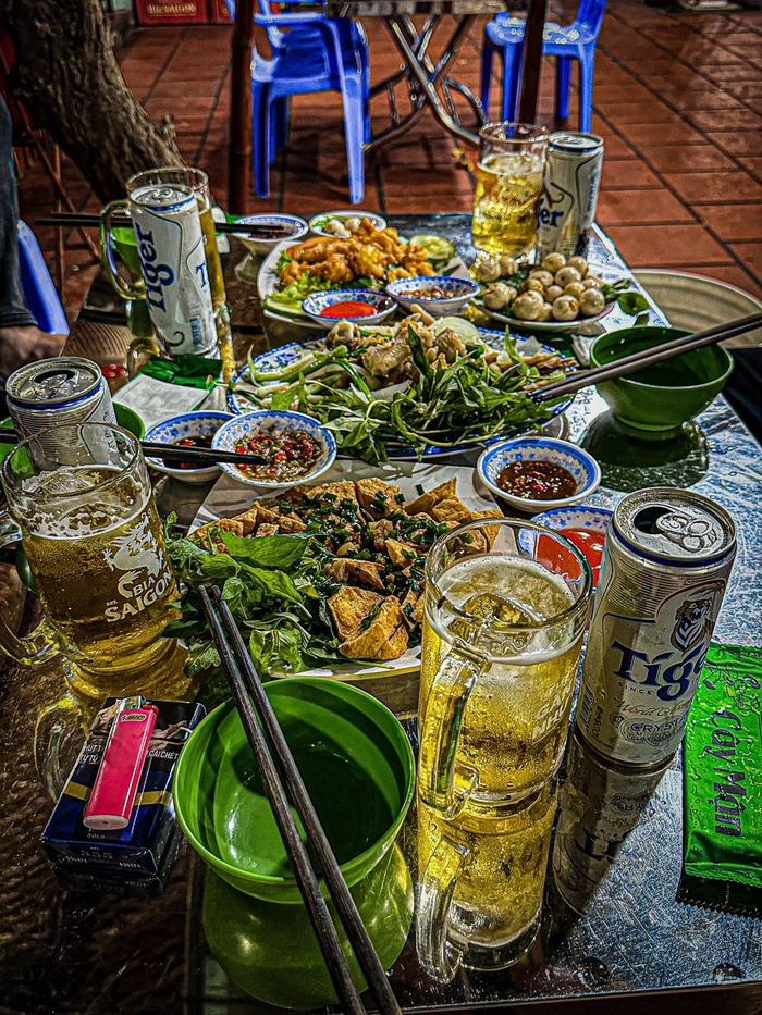 Hình ảnh bàn nhậu đẹp mắt nhiều món ngon
