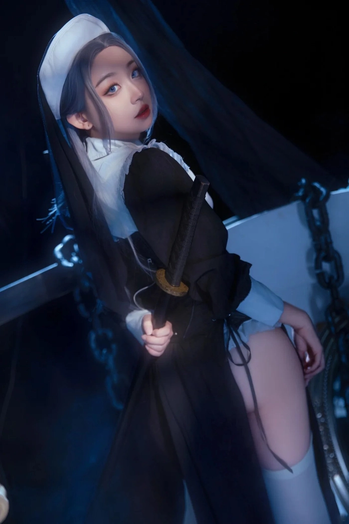 Hình ảnh sơ nữ cosplay gợi cảm