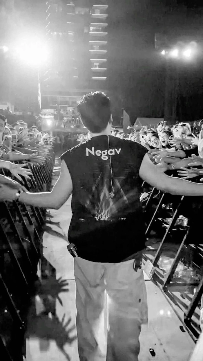 Hình nền Anh Trai Say Hi Negav