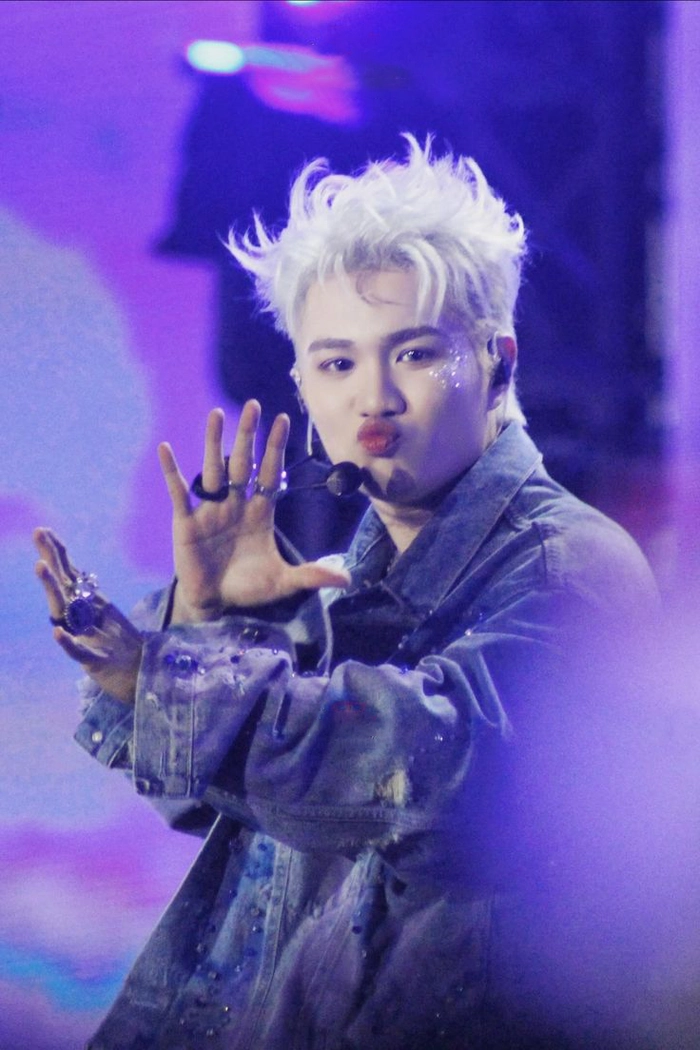 Hình nền Captain Boy độc đáo