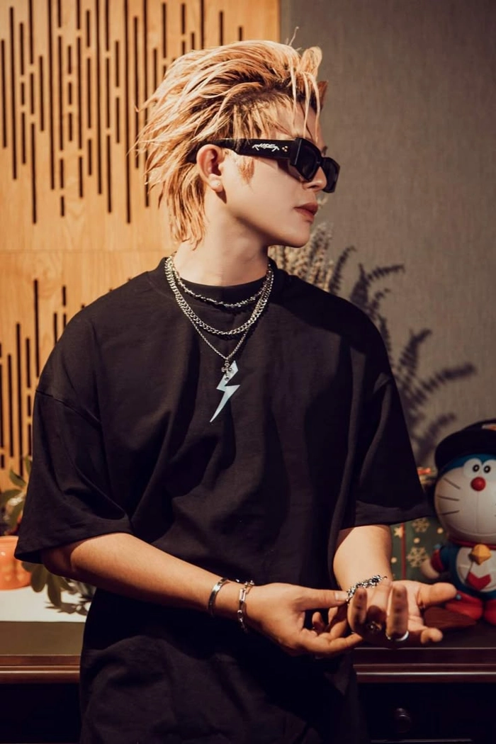 Hình nền Rhyder ấn tượng