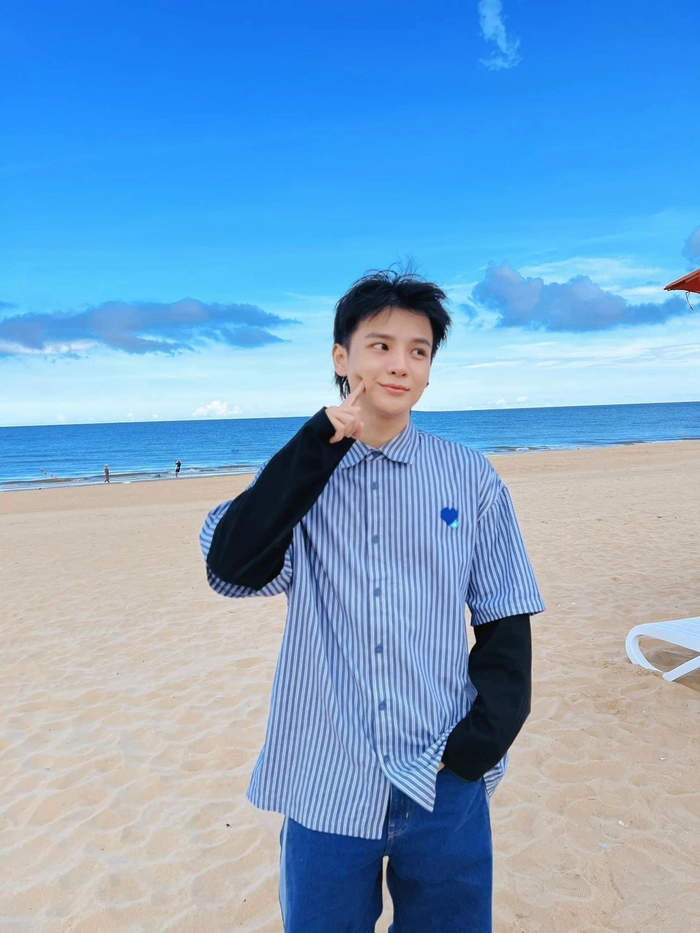 Wallpaper Phạm Đình Thái Ngân cực chill