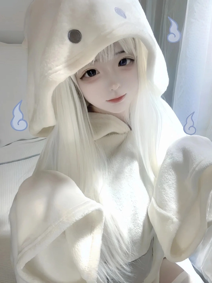 Ảnh gái xinh cosplay ma nữ dễ thương