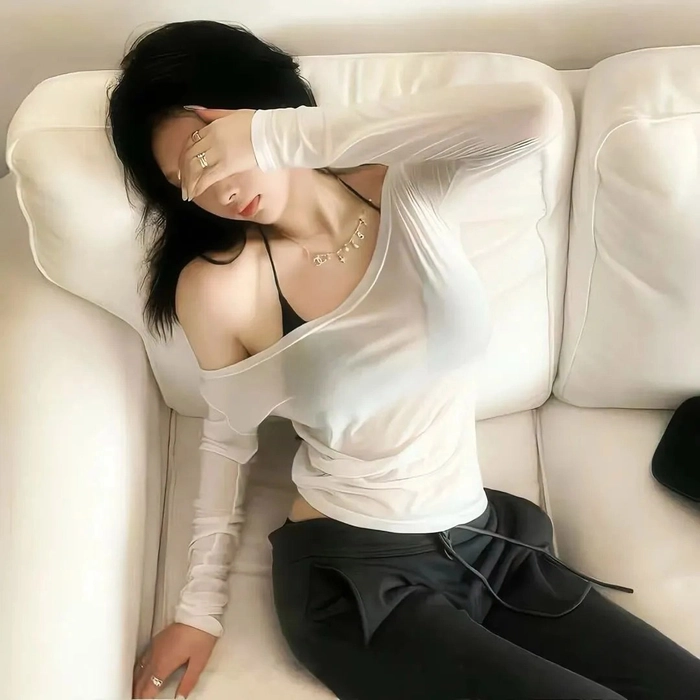 Ảnh gái xinh hở hang nóng bỏng