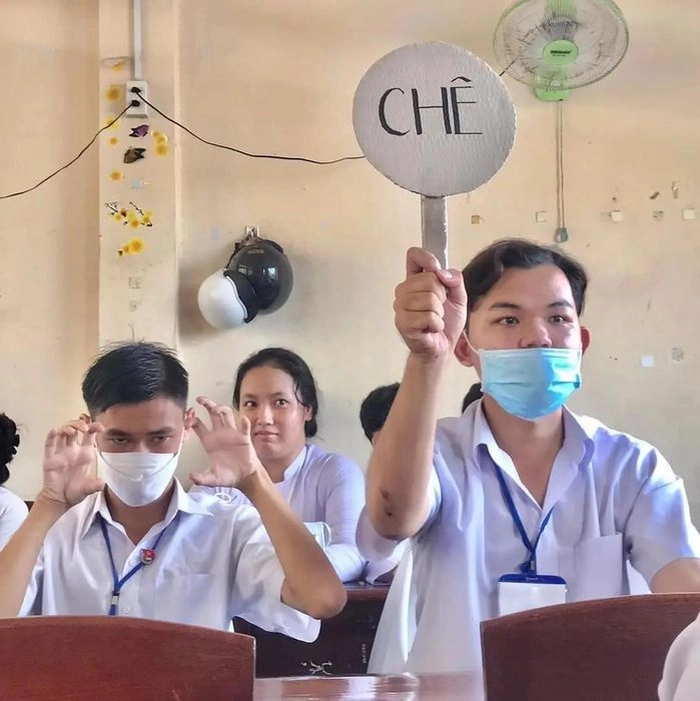 Ảnh meme chê chế bá đạo độc lạ