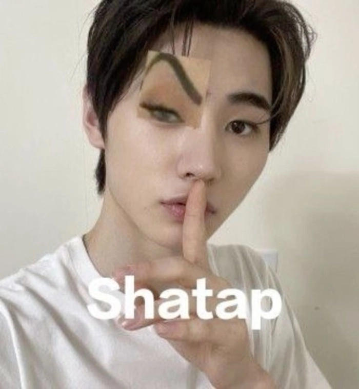 Ảnh nín meme hài hước cực sáng tạo