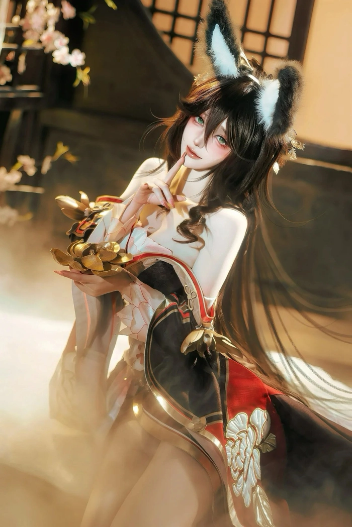 Gái Trung Quốc cosplay siêu ấn tượng