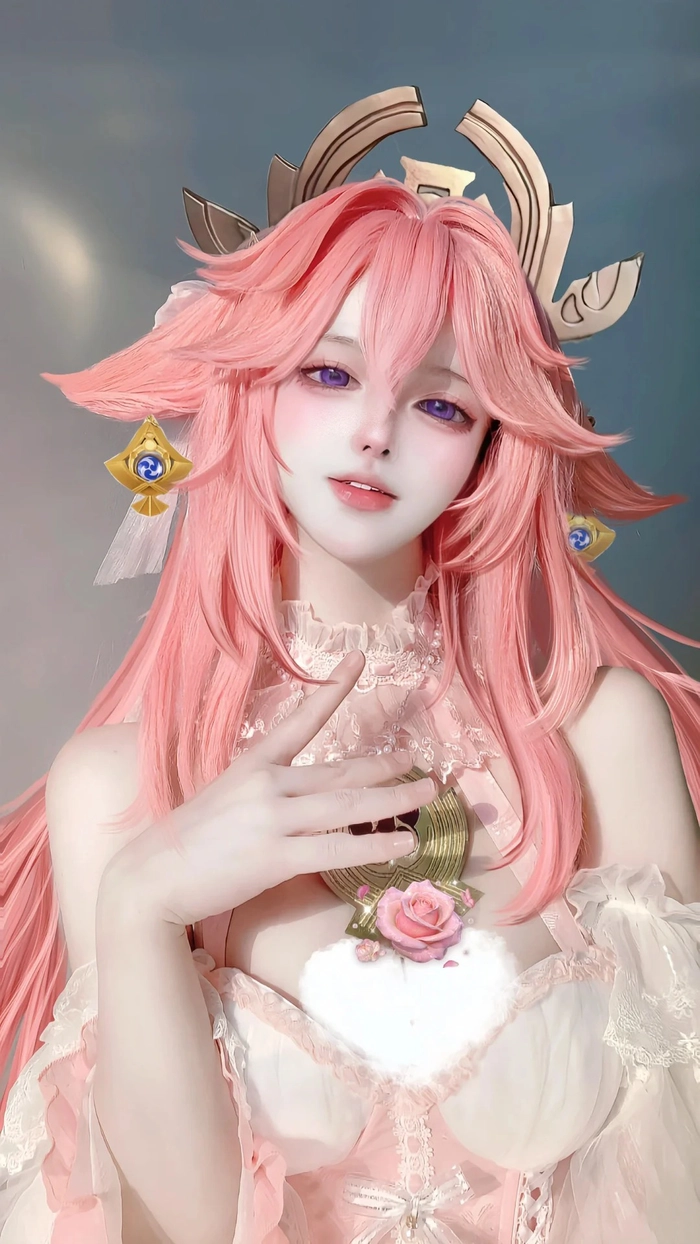 Gái xinh cosplay Genshin mang thần thái cuốn hút