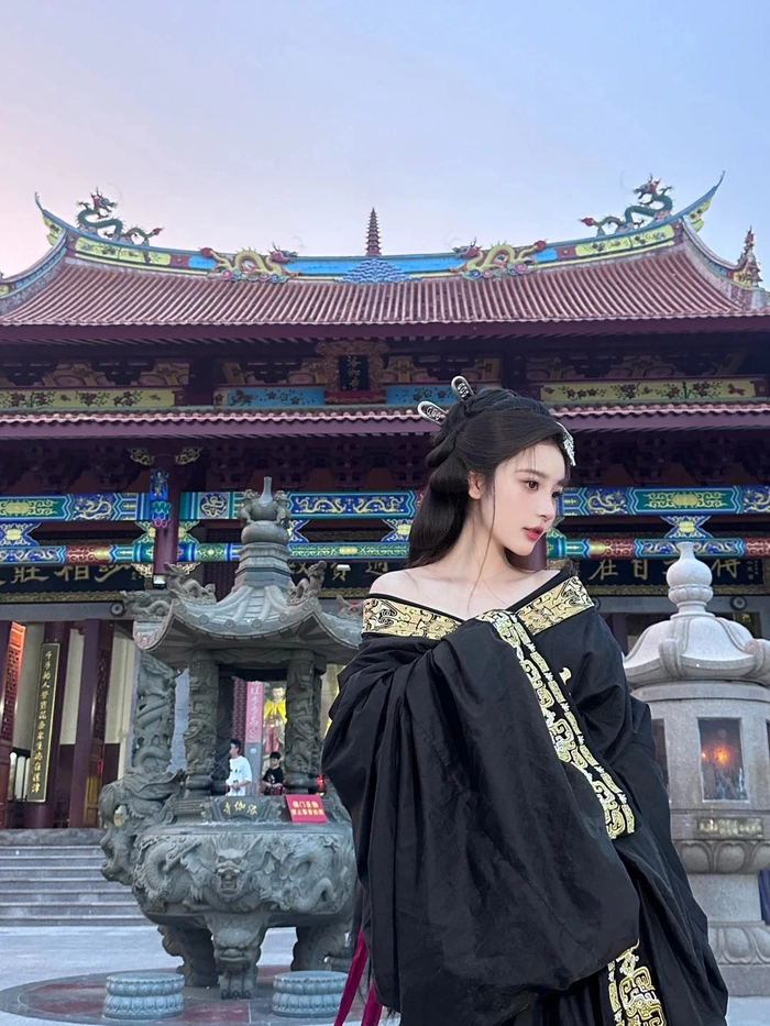 Hình ảnh gái xinh Trung Quốc cổ trang hút mắt người xem