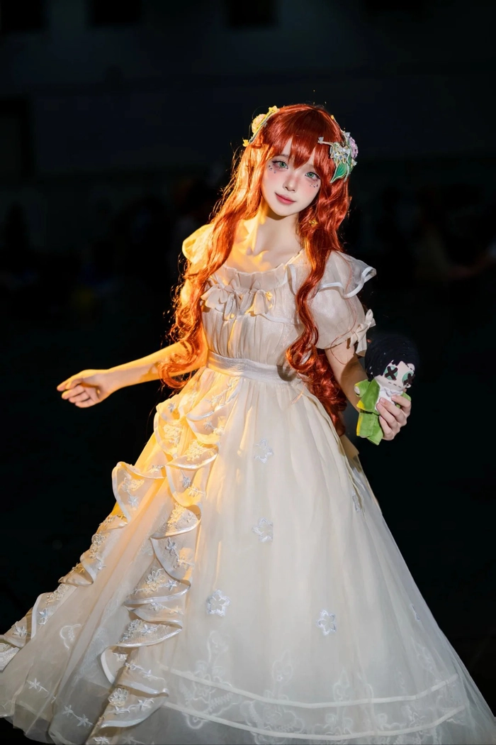 Hình ảnh gái xinh Trung Quốc cosplay lung linh