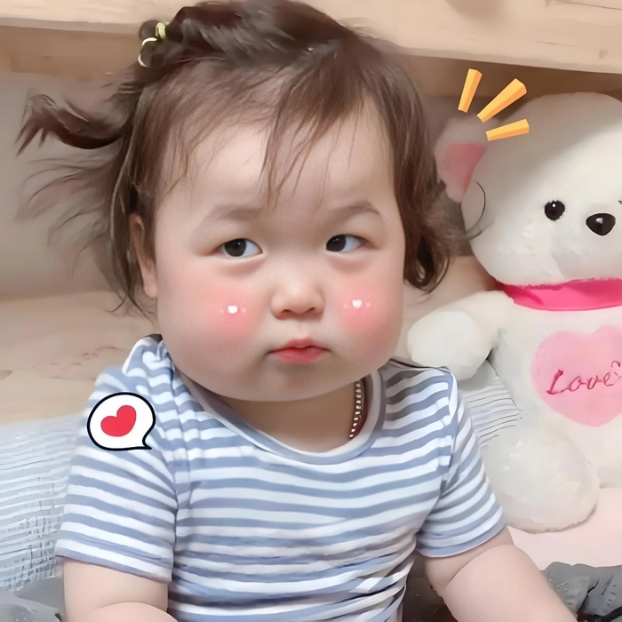 Hình ảnh meme em bé dễ thương cực chất