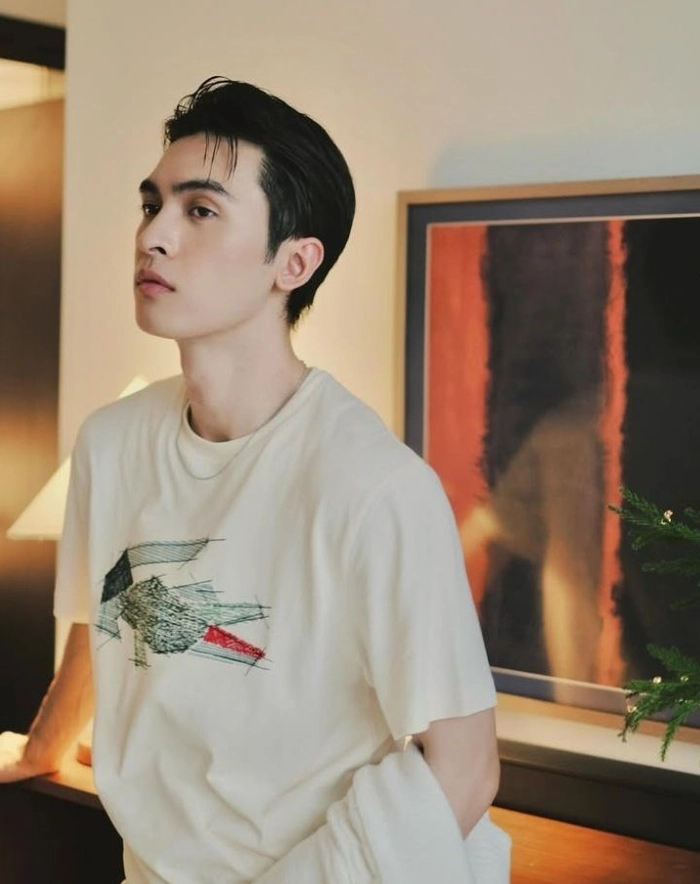 Hình nền Công Dương thần thái cuốn hút