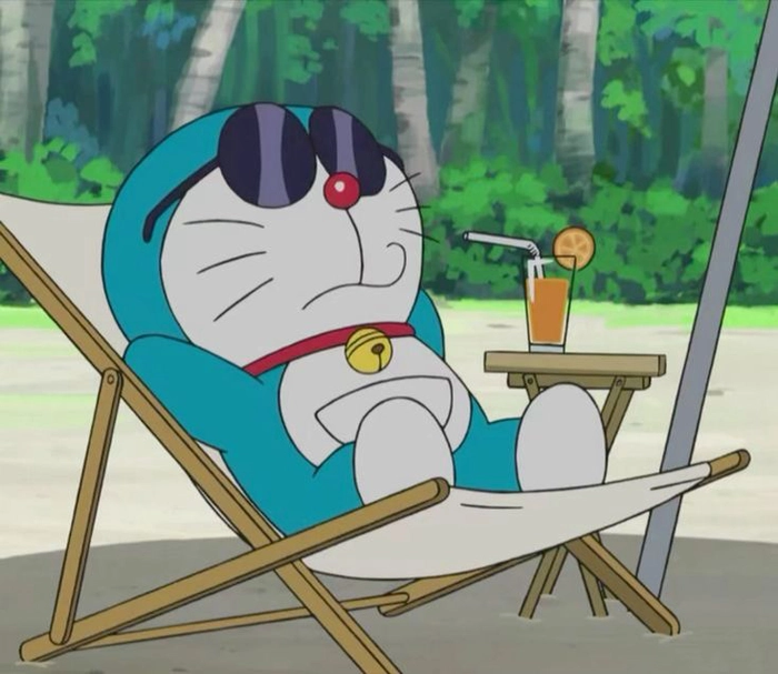 Meme Doraemon cười tươi