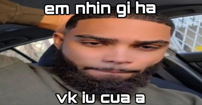 Meme anh da đen khóc đầy hài hước