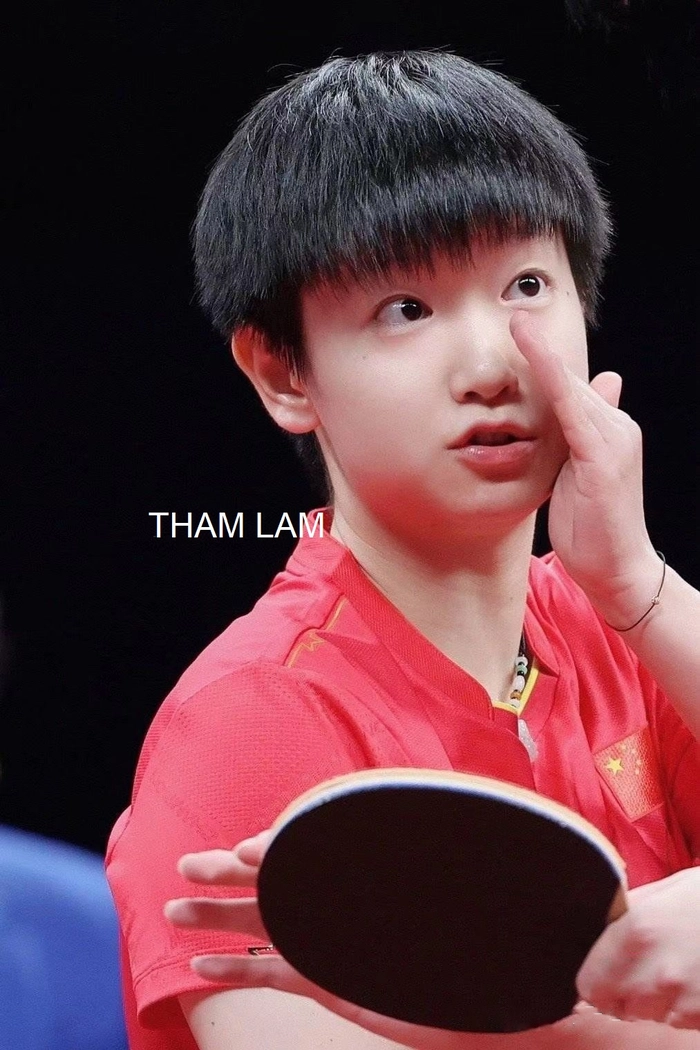 Meme tham lam gif hài hước