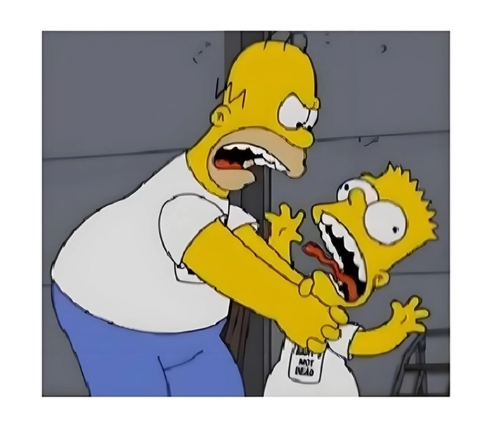 Meme thằng bé bị bóp cổ siêu hài