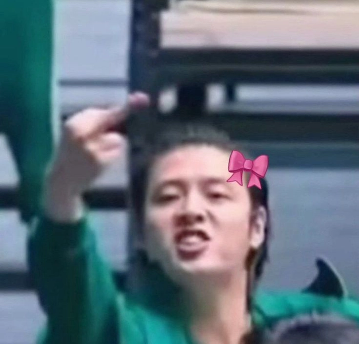 Squid Game meme sáng tạo